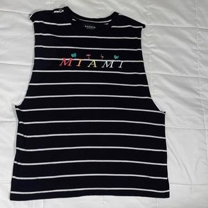 PacSun Smoke an animal free home